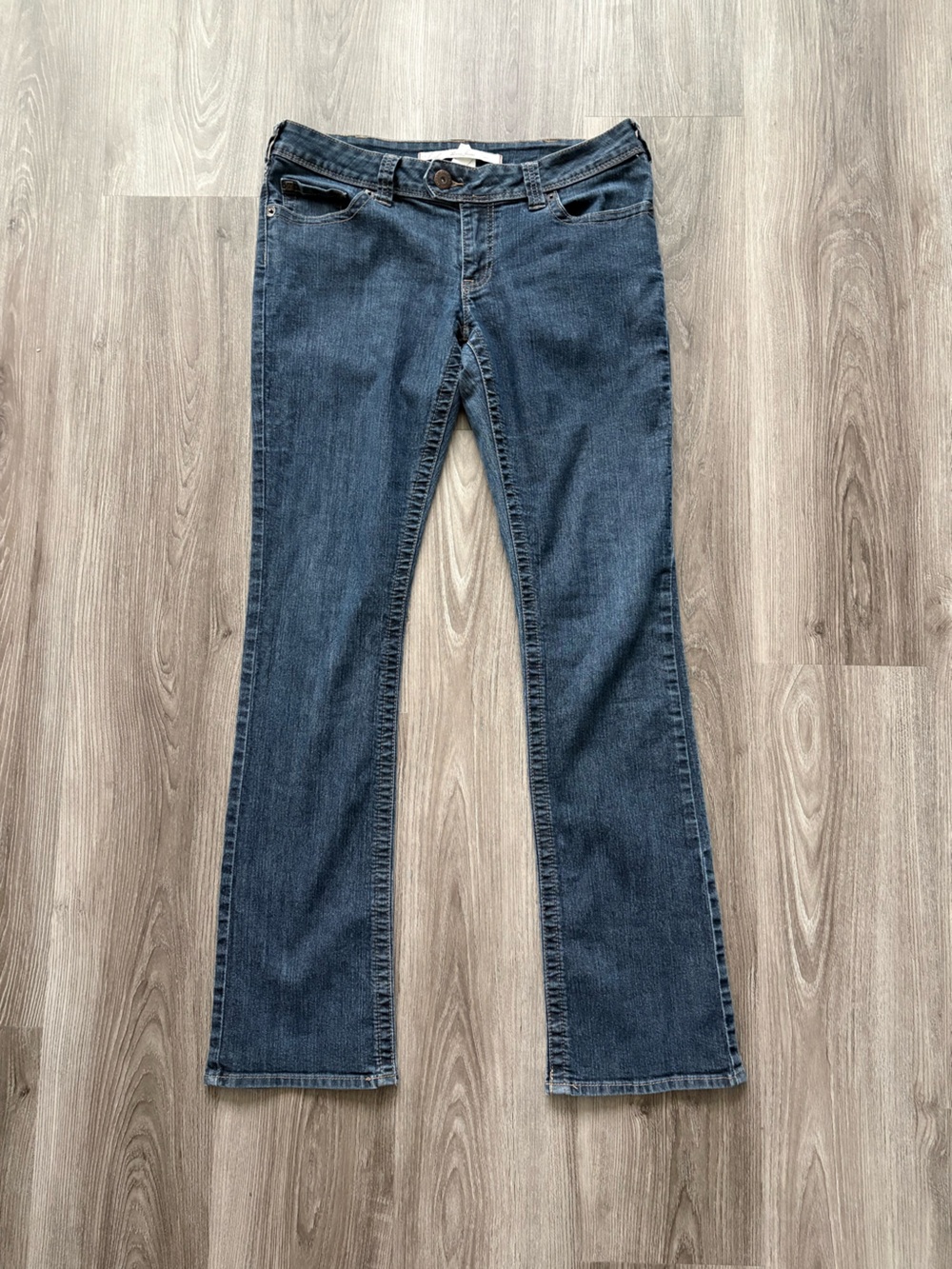 Straight Leg Women’s Jeans in Dark Blue